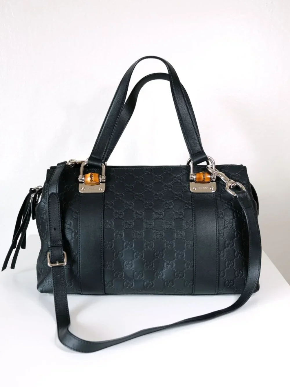 Gucci premium black